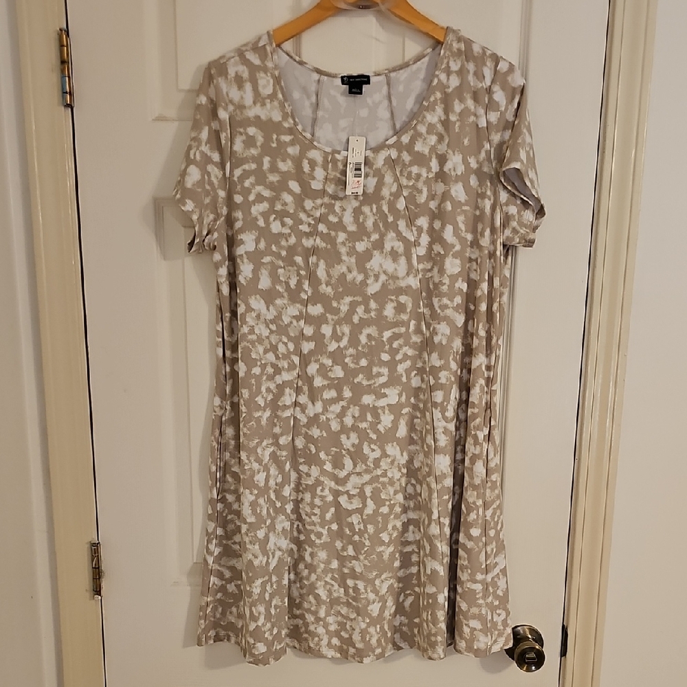 New Directions Women's Beige Patterned Top
